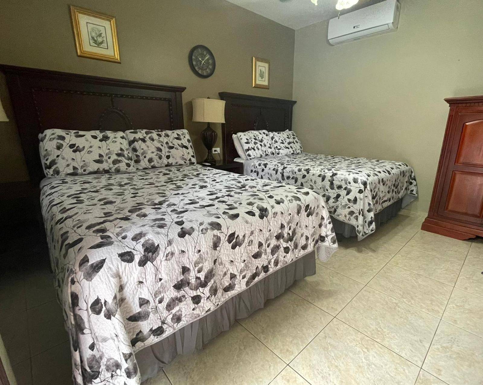 Refugio De La Montana B&B San Pedro Sula Kamer foto